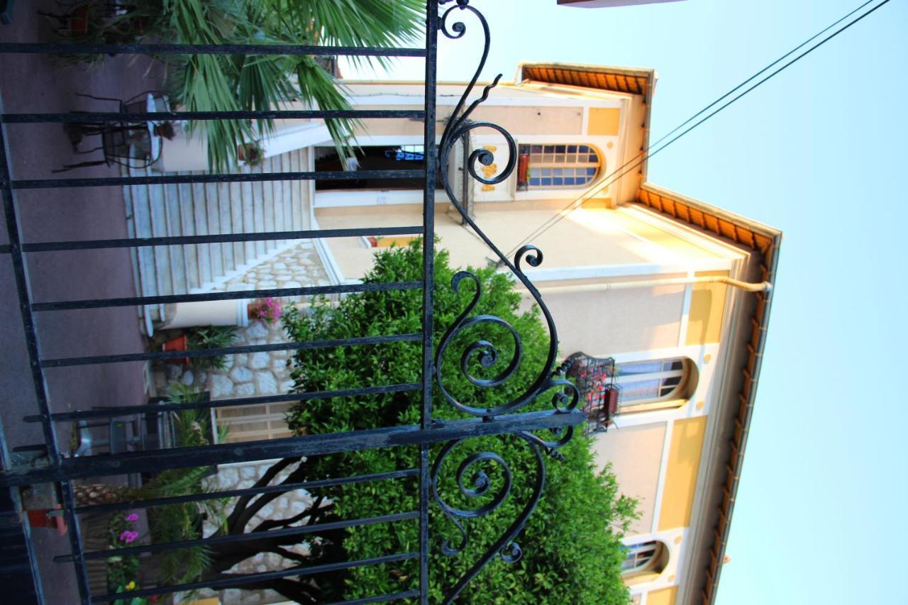 Mon Reve Apartements 3* Nice